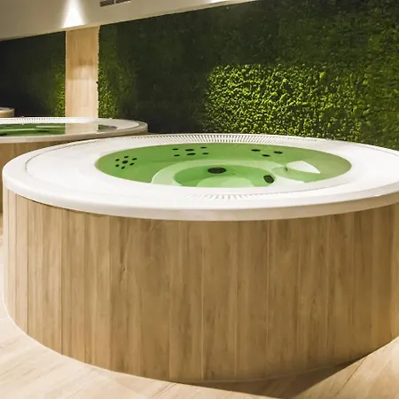 Apartment Vacationclub - Bursztyn 36