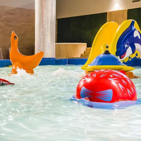 Vacationclub - Bursztyn 36 公寓